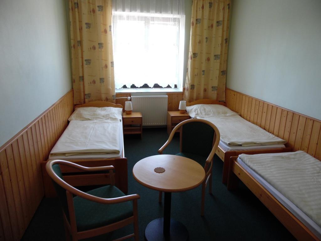 Penzion Velke Darko Skrdlovice Room photo